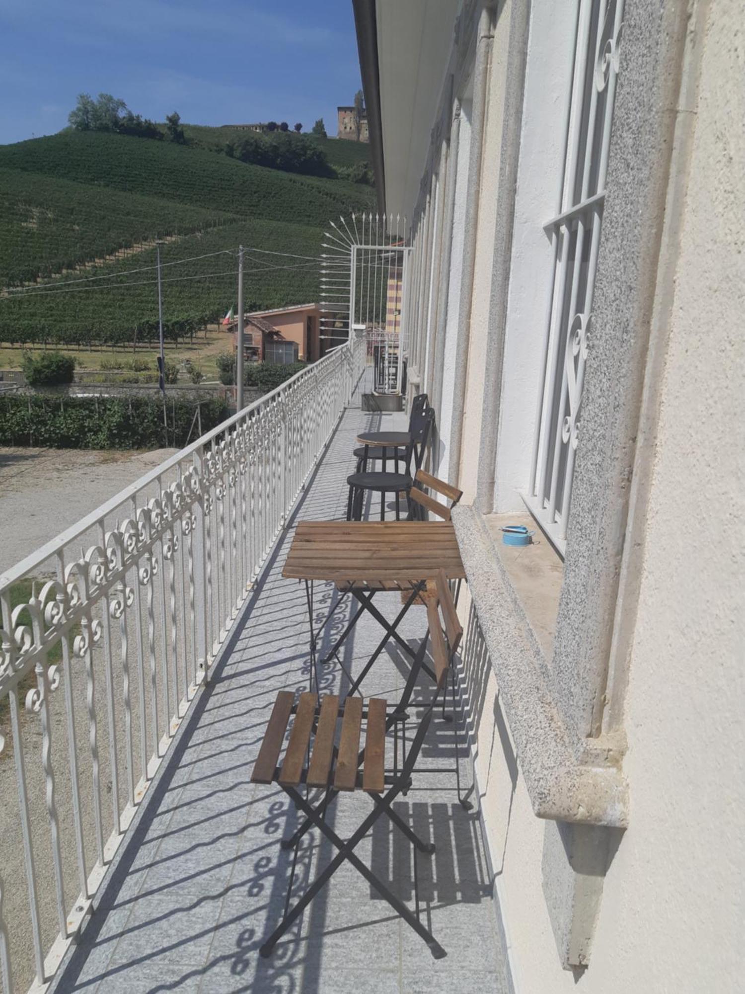 Dimora Palma Di Barolo Lejlighed Eksteriør billede